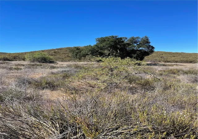 Photo 1 of Land for sale at 21 Stier St, Hemet, CA 92544 | MLS# SW25220117 | Listing updated on 2026-09-15