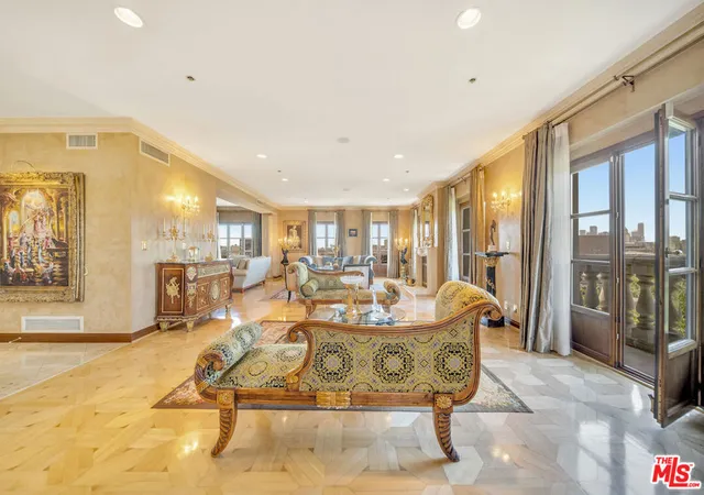 Homes for sale in Beverly Hills, CA | 425 N Maple Dr, Beverly Hills, CA 90210