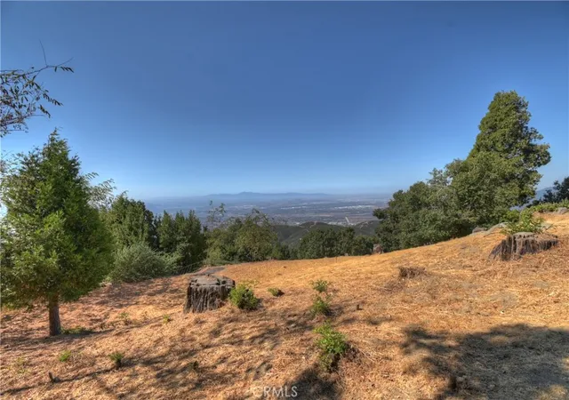 5th image of 1180 Saturn Way, Crestline, CA 92325 | MLS# IG25220451