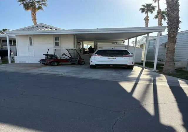 Photo 2 of Manufactured home for sale at 84136 Ave 44, 272 #272, Indio, CA 92203 | MLS# 219135597DA | Listing updated on 2026-09-11