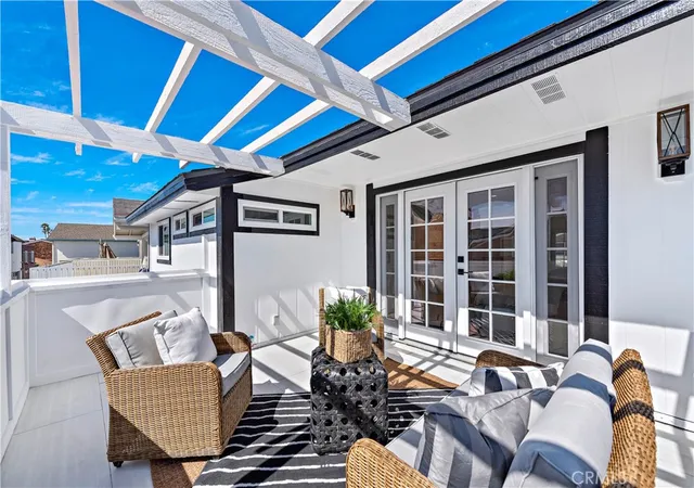 Homes for sale in Newport Beach, CA | 2137 Miramar, Newport Beach, CA 92661 | MLS# PW25221206