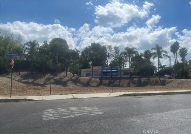 4th image of 0 Laurelwood, Colton, CA 92324 | MLS# CV25221447