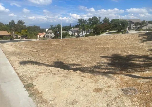 5th image of 0 Laurelwood, Colton, CA 92324 | MLS# CV25221447