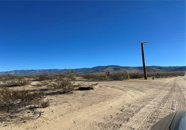 Photo 1 of Land for sale at 13 Canyon View Rd, Apple Valley, CA 92308 | MLS# HD25221655 | Listing updated on 2026-09-30