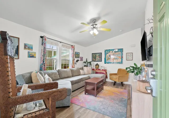 Photo 3 of Manufactured home for sale at 2395 Delaware Ave #88, Santa Cruz, CA 95060 | MLS# ML82022310 | Listing updated on 2026-10-10