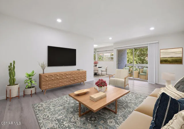 Listing Photo 1 - Condo for sale in building located at 4716 Park Granada, Calabasas, CA 91302 - Unit #199