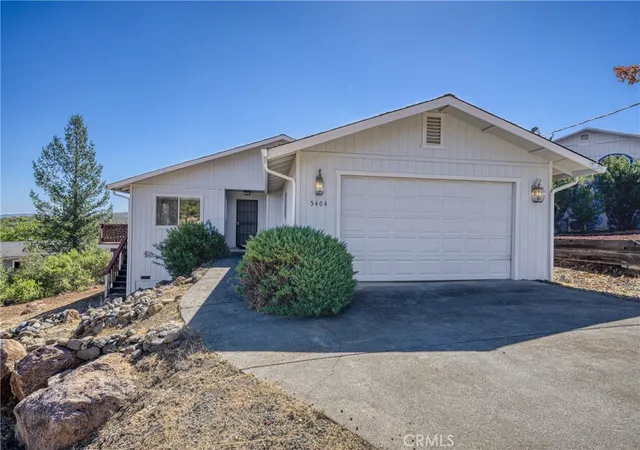 1st image of 5404 Monterey Pl, Kelseyville, CA 95451 | MLS# LC25222014