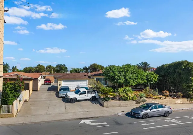 46th image of 2673 Massachusetts Ave, Lemon Grove, CA 91945 | MLS# 250039580SD