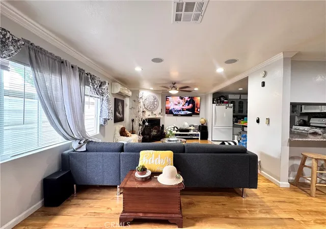 Photo 4 of Manufactured home for sale at 36200 Paradise Ranch Rd #120, Castaic, CA 91384 | MLS# SR25222963 | Listing updated on 2026-09-19