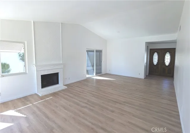 Homes for sale in Riverside, CA | 718 Via La Paloma, Riverside, CA 92507 | MLS# OC25221619