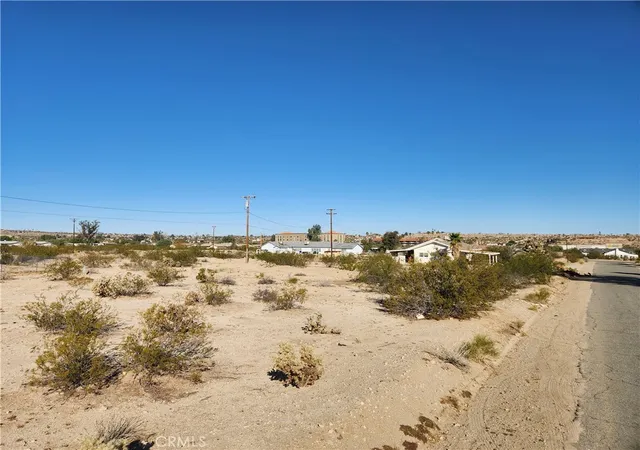 1st image of 3 Lot Juniper Ave, 29 Palms, CA 92277 | MLS# HD25223590