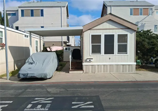 1st image of 525 Fairfax Dr #2, Costa Mesa, CA 92627 | MLS# HD25223775