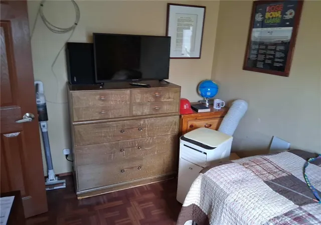 8th image of 525 Fairfax Dr #2, Costa Mesa, CA 92627 | MLS# HD25223775