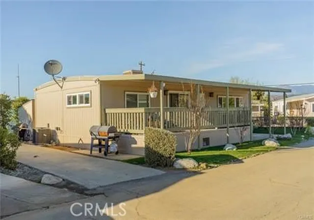 Homes for sale in Calimesa, CA | 1134 Villa Calimesa #42, Calimesa, CA 92320 | MLS# IG25224577