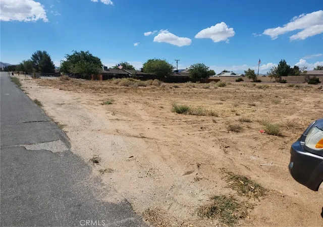 1st image of 0 Ottawa, Apple Valley, CA 92308 | MLS# RS25223930