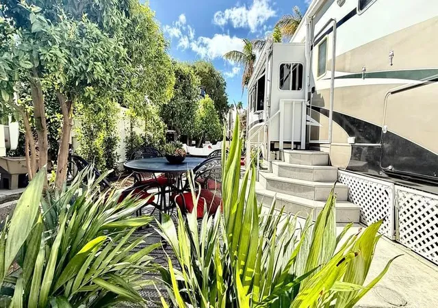 2nd image of 69411 Ramon Rd #517, Cathedral City, CA 92234 | MLS# 219135823DA