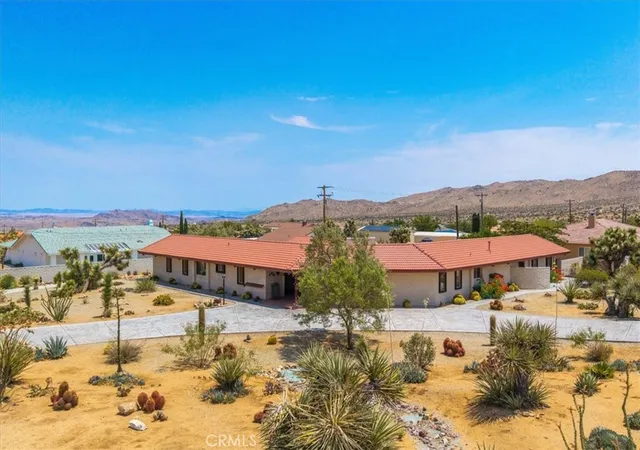 5th image of 58573 Santa Maria Dr, Yucca Valley, CA 92284 | MLS# JT25224970