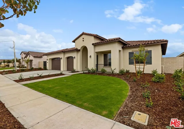 5th image of 3612 Pathway Ct, Bakersfield, CA 93311 | MLS# 25597727