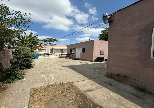 Photo 2 of Multi family home for sale at 1141 East 50th St, Los Angeles, CA 90011 | MLS# SR25221770 | Listing updated on 2026-09-30