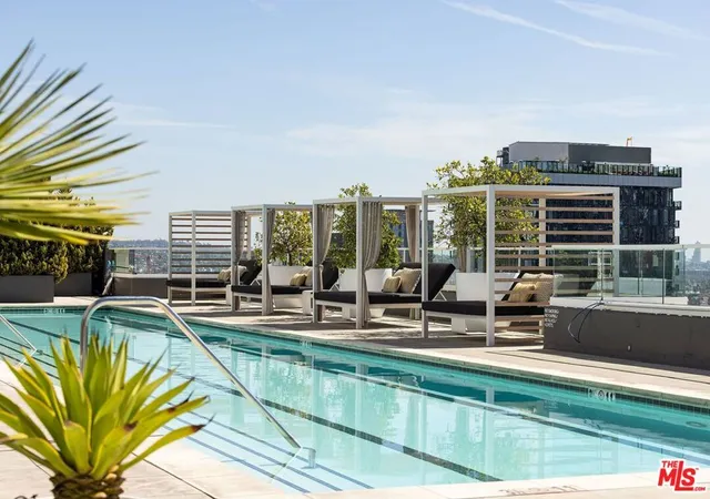 1st image of 6250 Hollywood Blvd #6K, Los Angeles, CA 90028 | MLS# 25586653