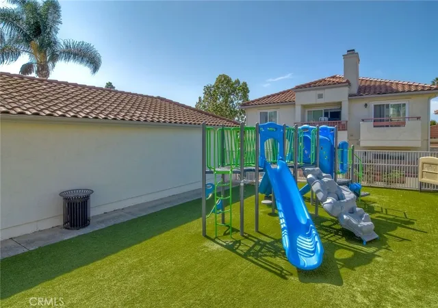 3rd image of 430 Stoney Pt Wy, Oceanside, CA 92058