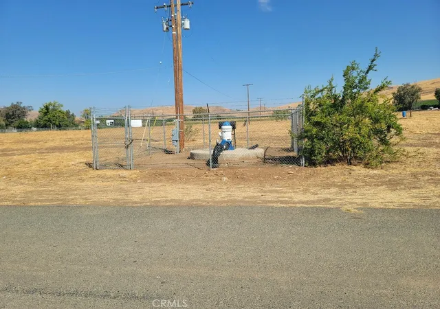Homes for sale in Porterville, CA | 740 E Mulberry, Porterville, CA 93257 | MLS# PW25226064