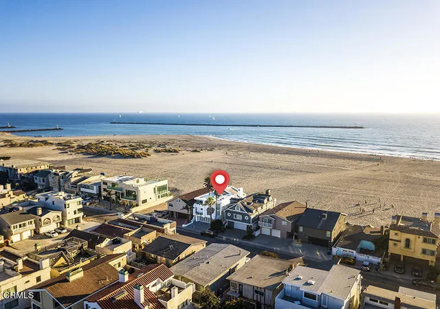 3rd image of 3405 Ocean Dr, Oxnard, CA 93035 | MLS# V1-32567