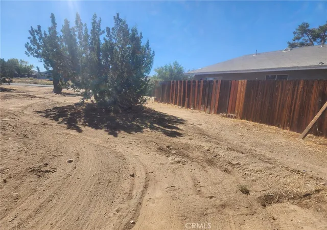 4th image of 0 Spruce, Hesperia, CA 92345 | MLS# CV25226542