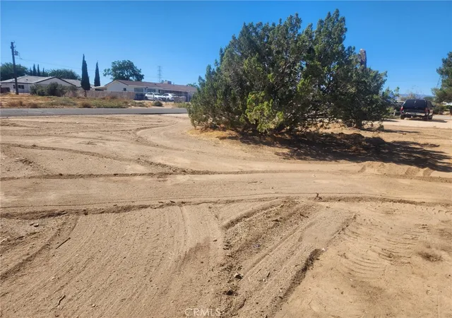 5th image of 0 Spruce, Hesperia, CA 92345 | MLS# CV25226542