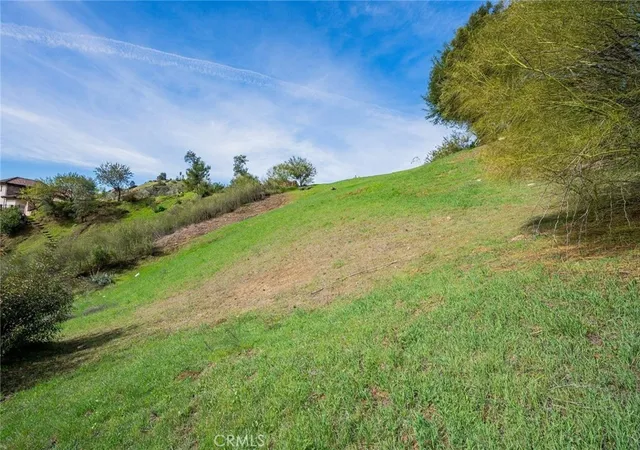 5th image of 16 Holster Ln, Bell Canyon, CA 91307 | MLS# SR25226585