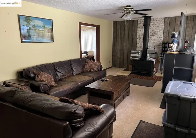2nd image of 1387 Matheson Dr, South Lake Tahoe, CA 96150 | MLS# 41112993
