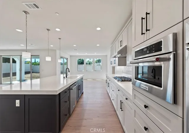 Photo 1 of Sale Pending at 2941 Orchard Glen, Escondido, CA 92026 | MLS# OC25227049 | Listing updated on 2025-11-10