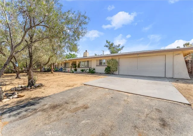 Photo 2 of Single family home for sale at 56455 Carlyle Dr, Yucca Valley, CA 92284 | MLS# IG25227368 | Listing updated on 2026-09-16