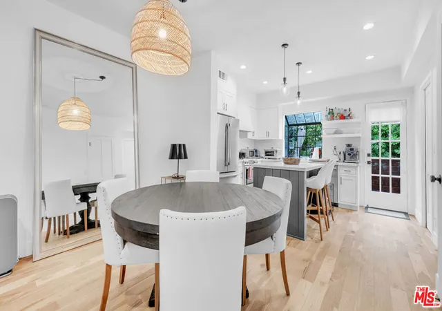 Homes for sale in Santa Monica, CA | 202 San Vicente Blvd #15, Santa Monica, CA 90402 | MLS# 25598969