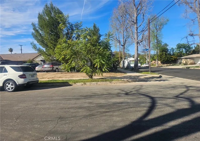 40th image of 9224 9226 N Gothic Ave, North Hills, CA 91343 | MLS# SR25228038