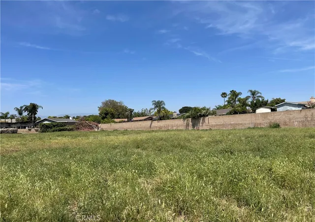 2nd image of 711 Meridian, Colton, CA 92324 | MLS# SR25226387