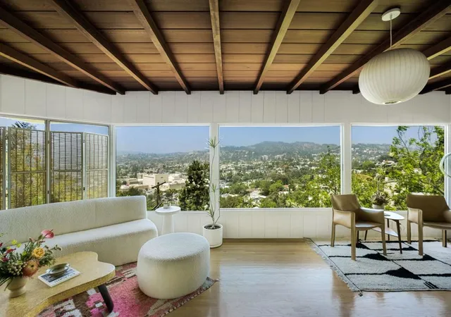 4th image of 2133 Mayview Dr, Los Angeles, CA 90027 | MLS# 219136022DA