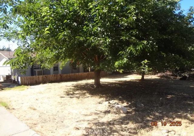 Homes for sale in Clearlake Oaks, CA | 17312 Cache Creek Rd, Clearlake Oaks, CA 95423 | MLS# LC25228833