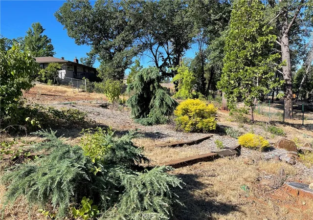 Photo 1 of Land for sale at 237 Redbud, Paradise, CA 95969 | MLS# SN25229006 | Listing updated on 2026-09-29
