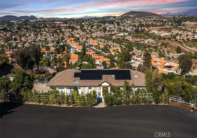 3rd image of 40175 Paseo Sereno, Temecula, CA 92591 | MLS# SW25229312