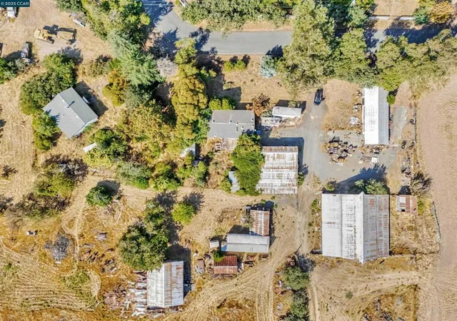 41st image of 21200 Silva, Sonoma, CA 95476 | MLS# 41113290