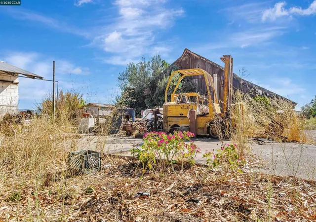 5th image of 21200 Silva, Sonoma, CA 95476 | MLS# 41113290