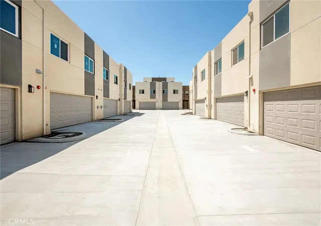 Homes for sale in Torrance, CA | 1022 W 223rd St #6, Torrance, CA 90502 | MLS# PW25229802