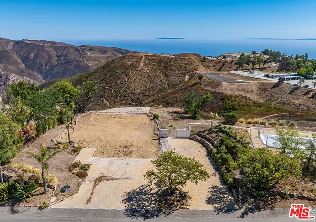 Photo 2 of Land for sale at 23224 W Paloma Blanca Dr, Malibu, CA 90265 | MLS# 25598915 | Listing updated on 2026-09-29