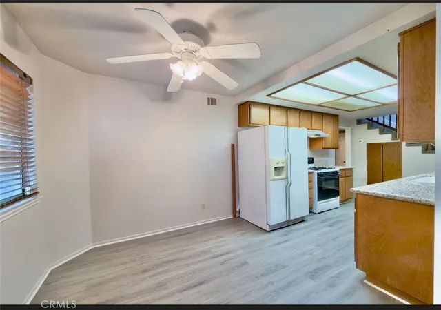 Photo 33 of Sale Pending at 2856 Dartmouth Dr, Lancaster, CA 93536 | MLS# SR25229967 | Listing updated on 2026-07-07