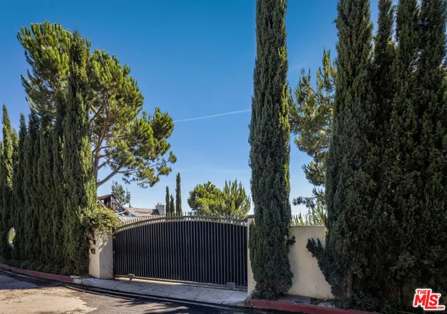 4th image of 991 Bel Air Rd, Los Angeles, CA 90077 | MLS# 25597131