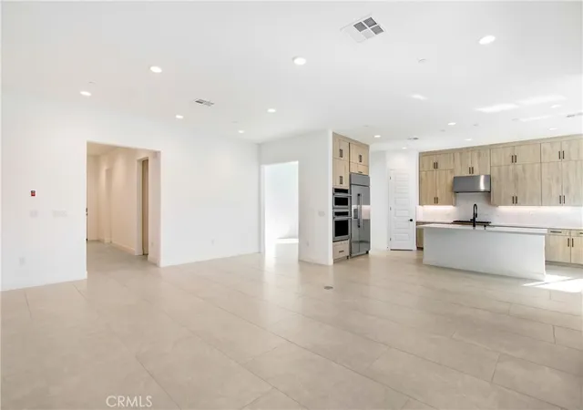 Photo 3 of Single family home for sale at 29895 Amethyst Way, Cathedral Cty, CA 92262 | MLS# IG25231261 | Listing updated on 2026-04-22