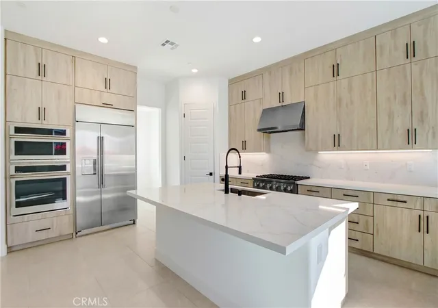 Photo 4 of Single family home for sale at 29895 Amethyst Way, Cathedral Cty, CA 92262 | MLS# IG25231261 | Listing updated on 2026-04-22