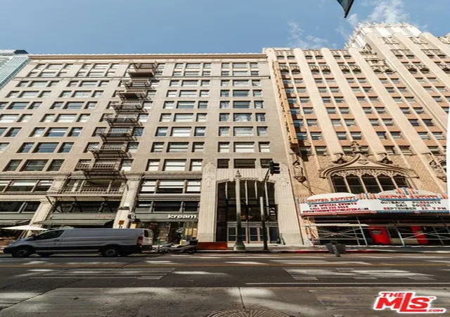 33rd image of 939 S Broadway #404, Los Angeles, CA 90015 | MLS# 25596993
