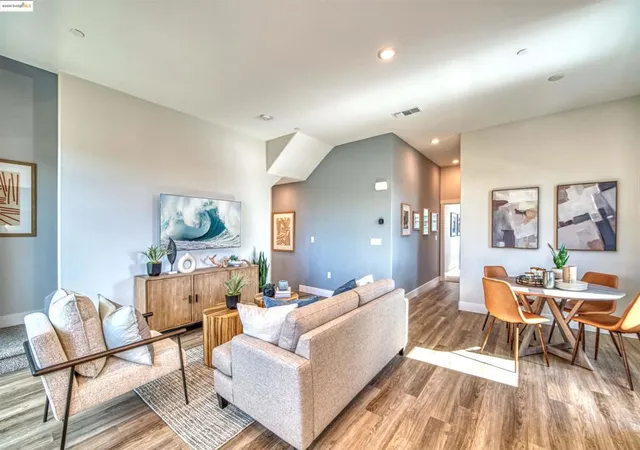 5th image of 28949 Parkridge Loop #86, Hayward, CA 94544 | MLS# 41113717